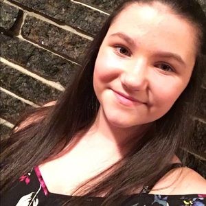 Meet your Posher, Ellen